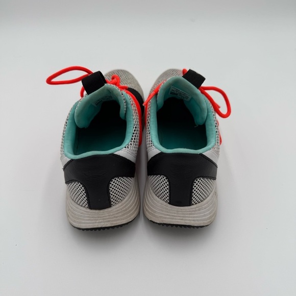 Under Armour Breathe Colorful Strappy Gym Lace Up Tennis Shoes Sneakers Size 8.5 - Picture 5 of 9